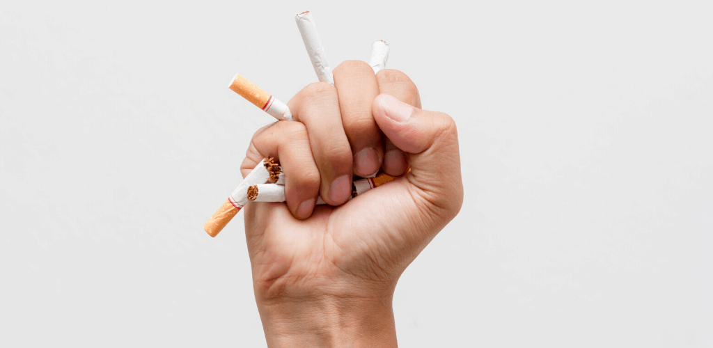 4 Fantasmas que aparecen al Dejar el Cigarrillo y Cómo Combatirlos 